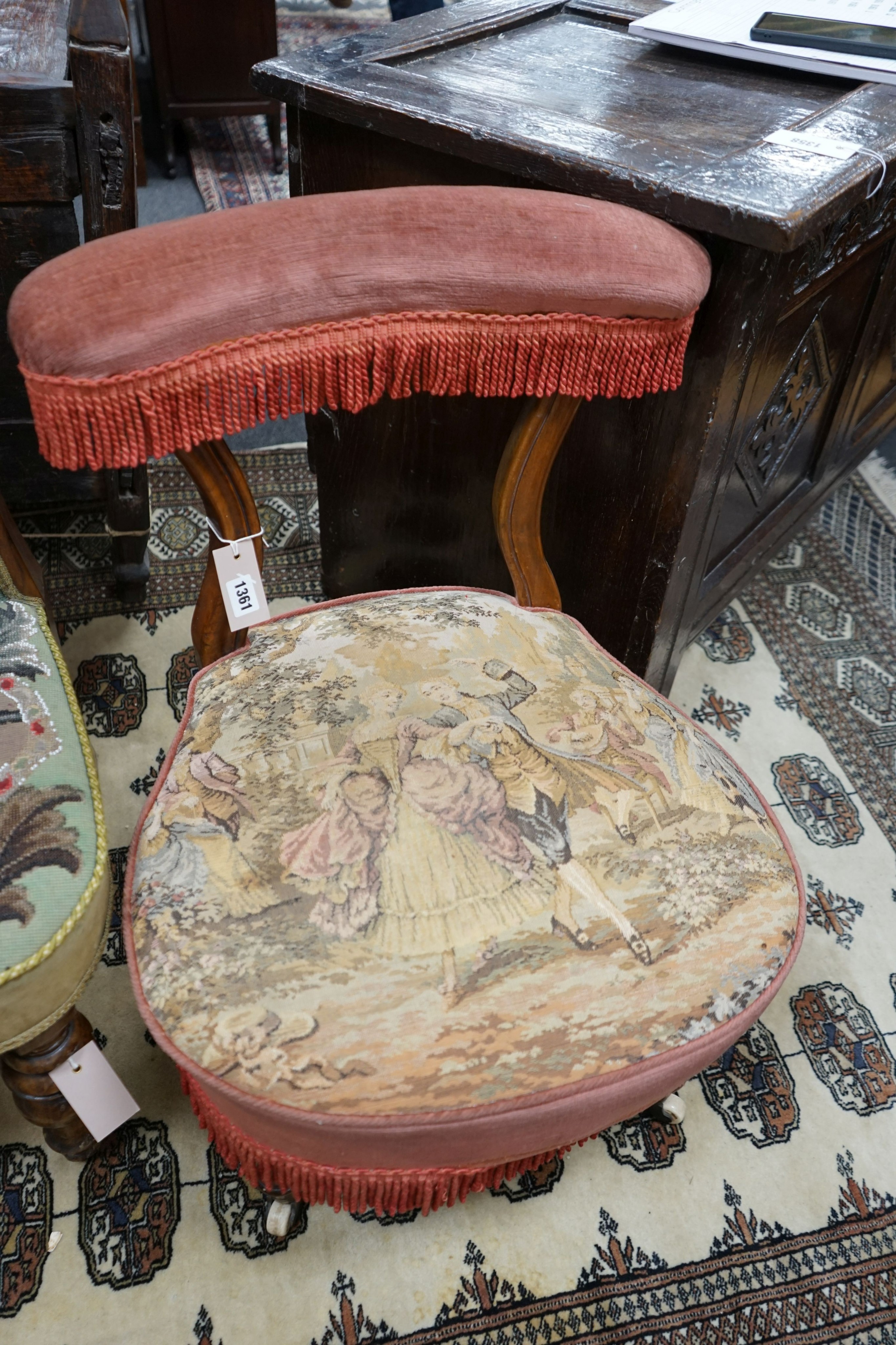 A Victorian walnut beadwork side chair, height 87cm together with a Victorian prie-dieu chair